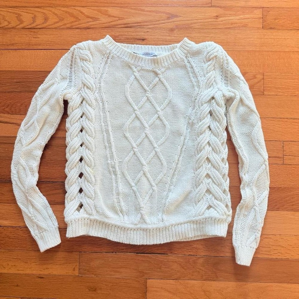 DIANE VON FURSTENBERG Knit Crochet Cream Sweater size Petite - S